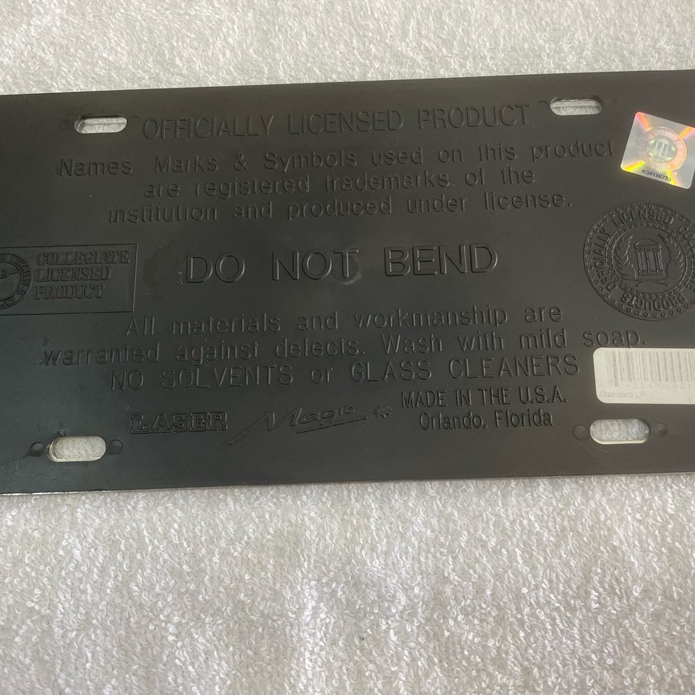 USF University of South Florida Bulls Alumni mirrored license plate. - Picture 3 of 3